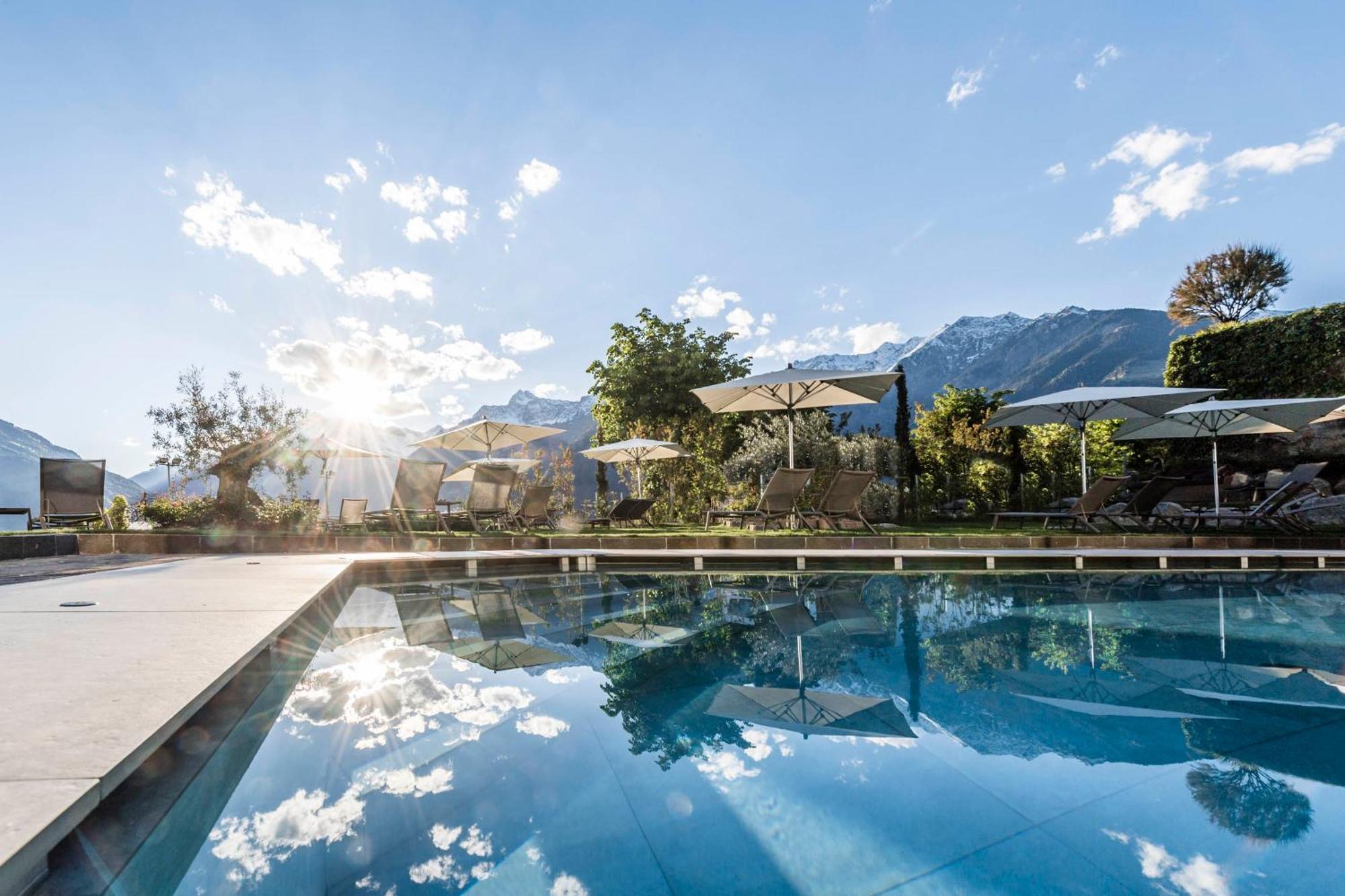 Schenna Resort Ngoại thất bức ảnh